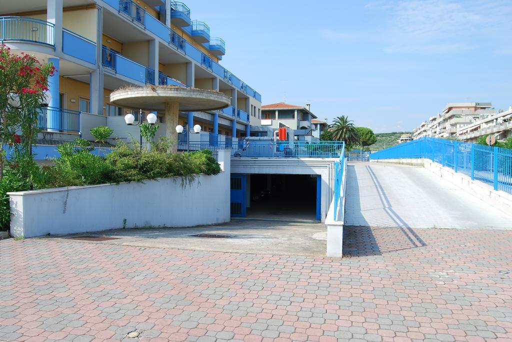 Dakar Living Hotel Vasto Εξωτερικό φωτογραφία