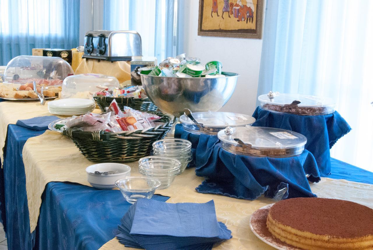 Dakar Living Hotel Vasto Εξωτερικό φωτογραφία