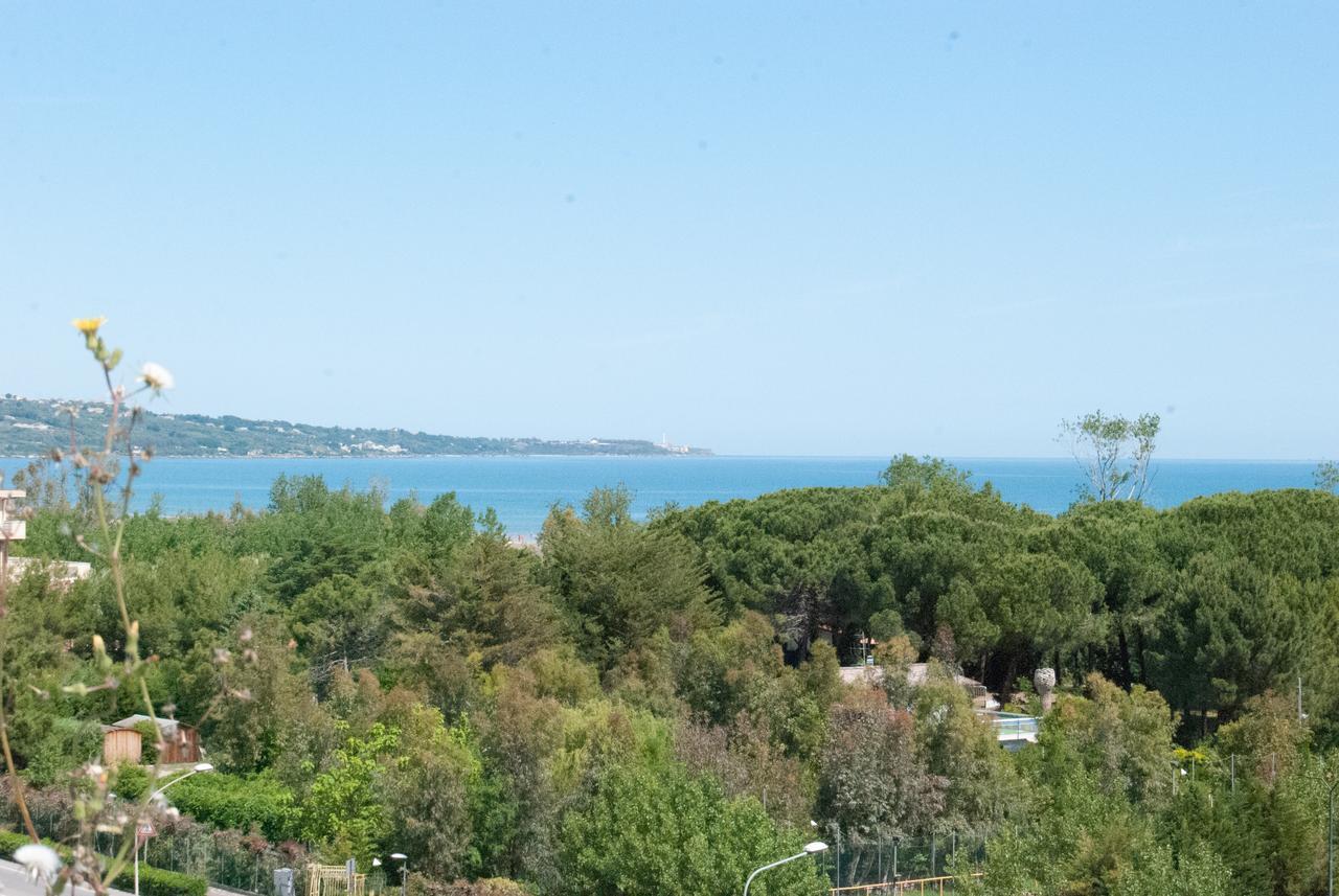 Dakar Living Hotel Vasto Εξωτερικό φωτογραφία