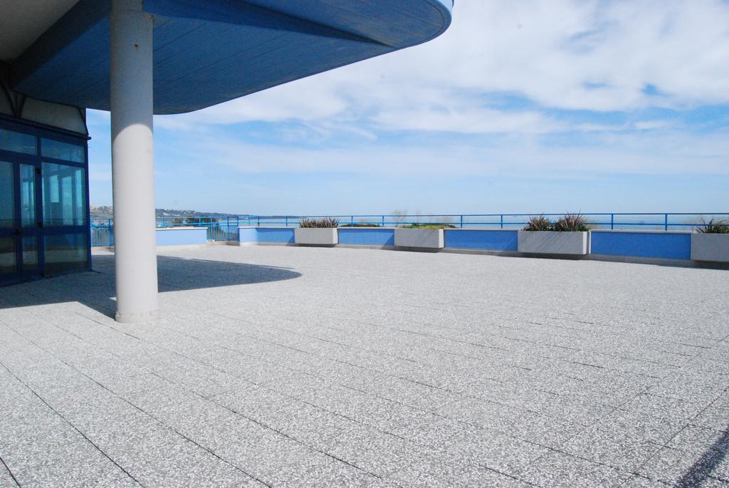Dakar Living Hotel Vasto Εξωτερικό φωτογραφία